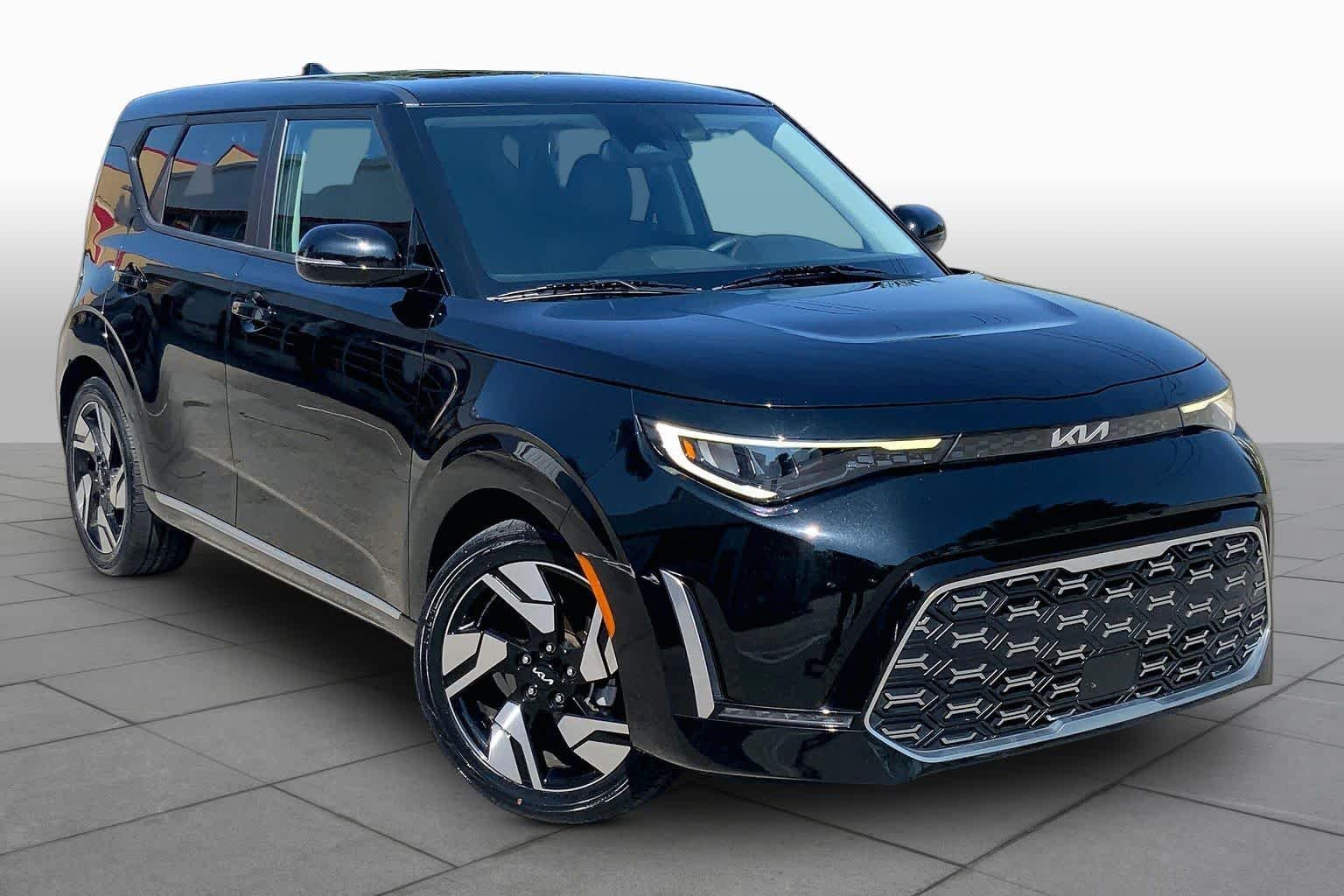Pre-Owned 2023 Kia Soul GT-Line