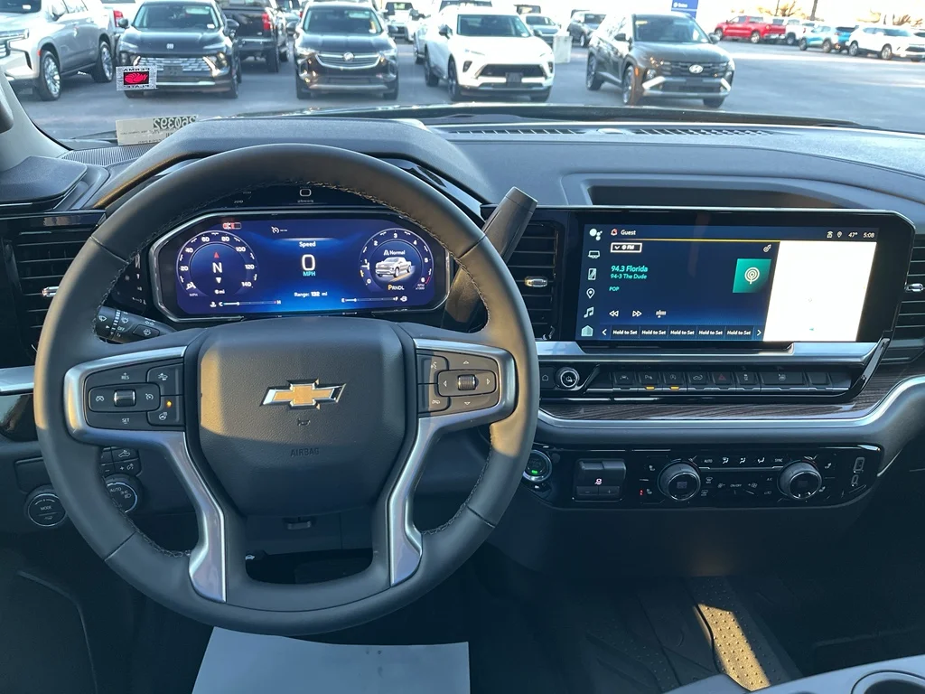2026 Chevrolet Silverado 1500 LT - Photo 18