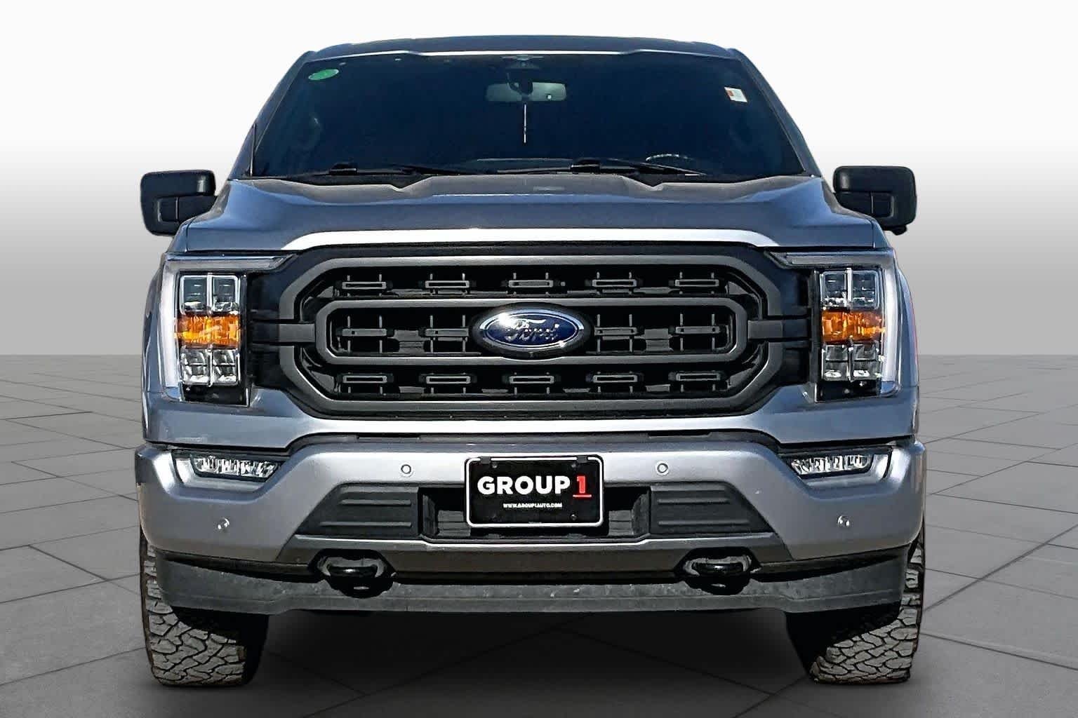 Used 2023 Iconic Silver Ford XLT image 4