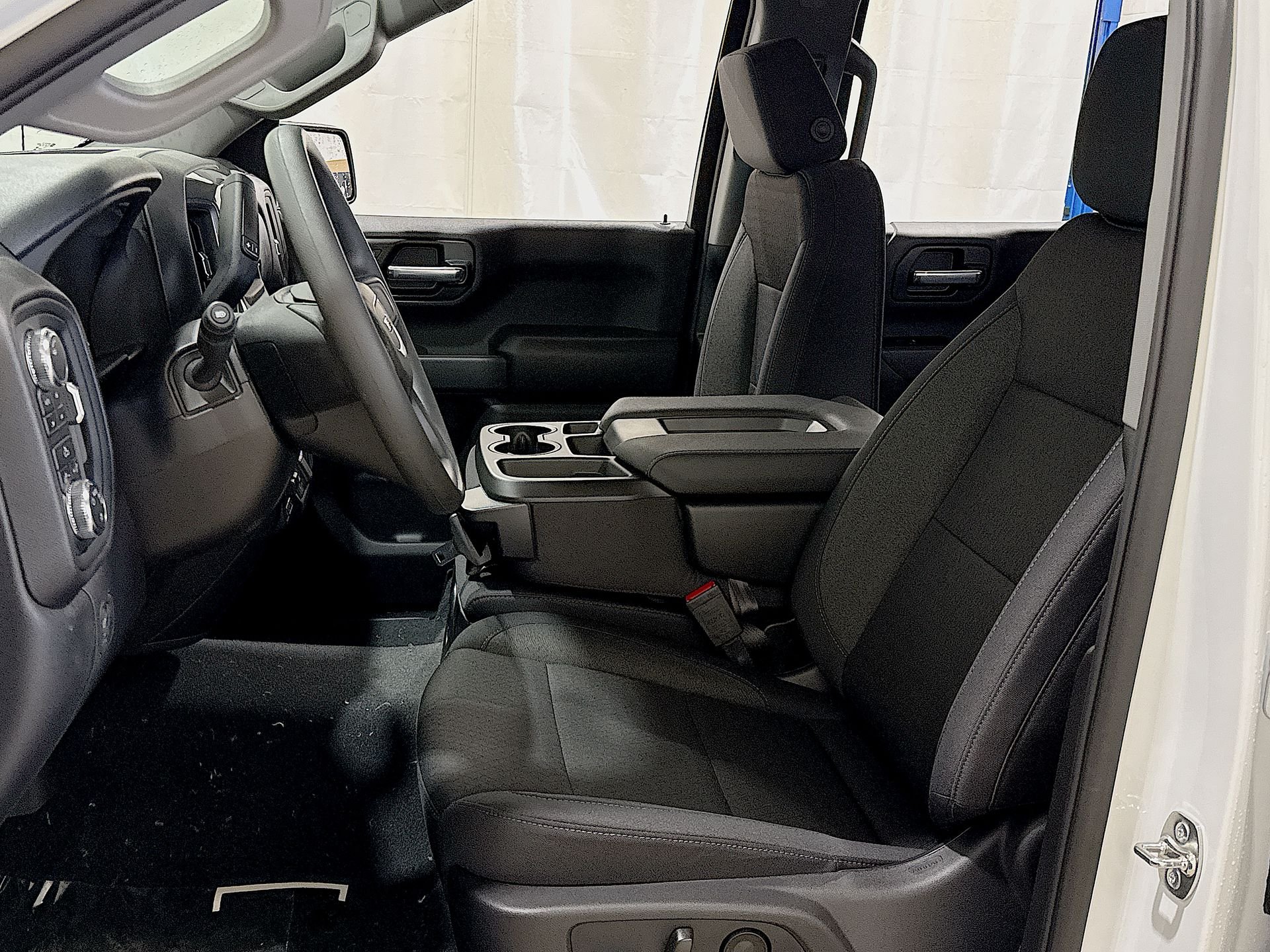 2026 GMC Sierra 1500 Pro - Photo 18
