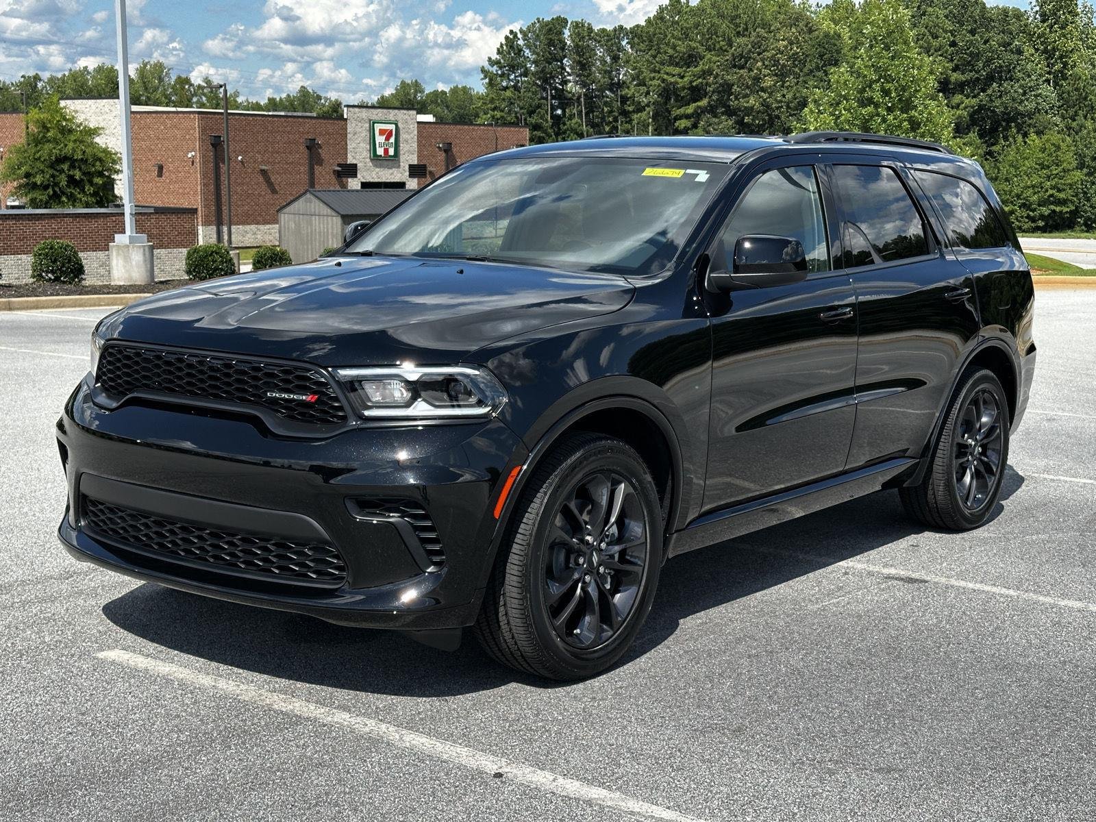 New 2026 Diamond Black Clear-Coat Exterior Paint Dodge GT image 4