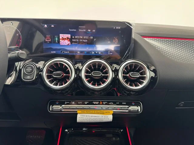 New 2026 MANUFAKTUR Patagonia Red Metallic Mercedes-Benz GLA 250 image 4