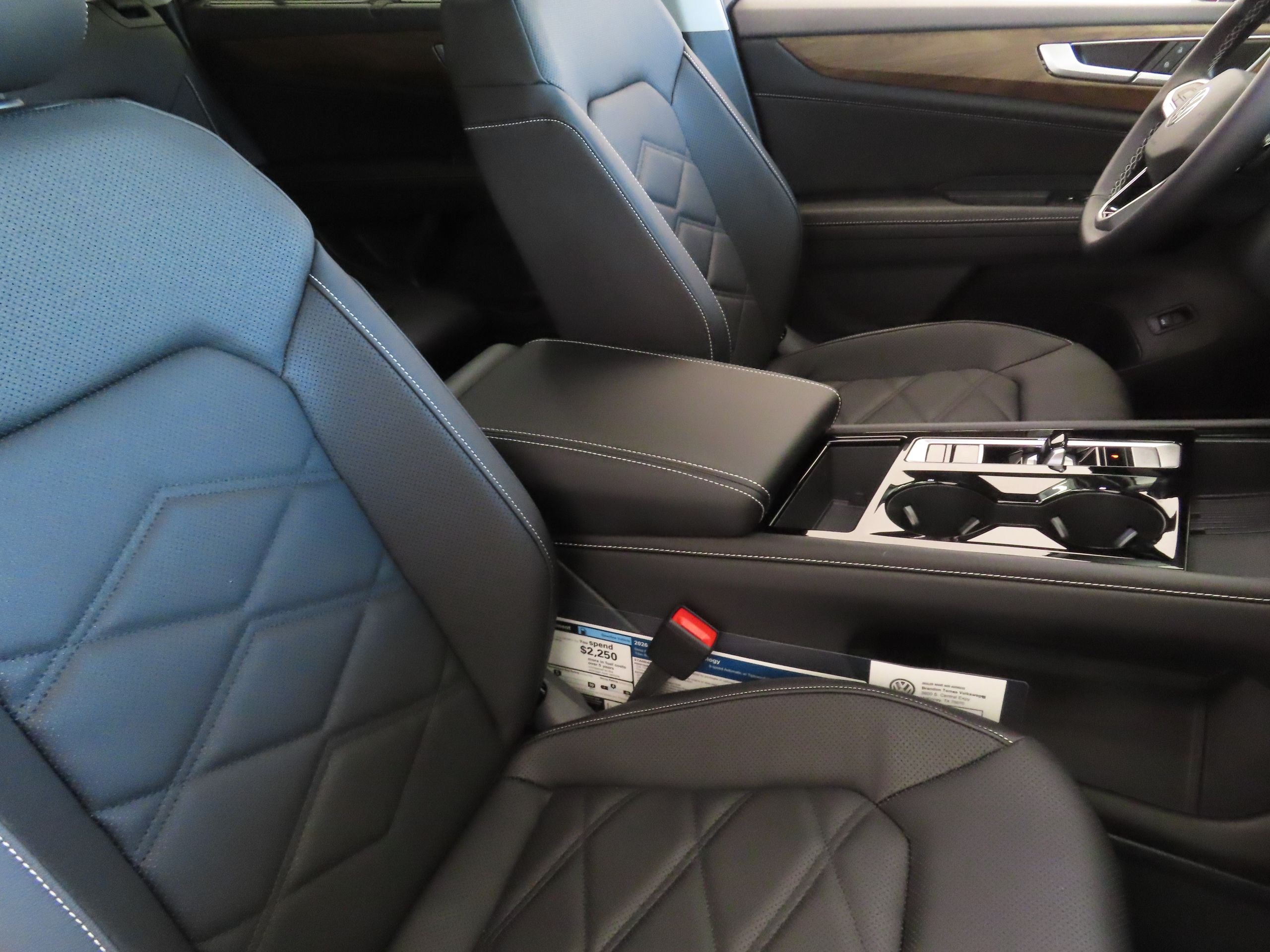 New 2026 Black Volkswagen 2.0T SE w/Technology image 27