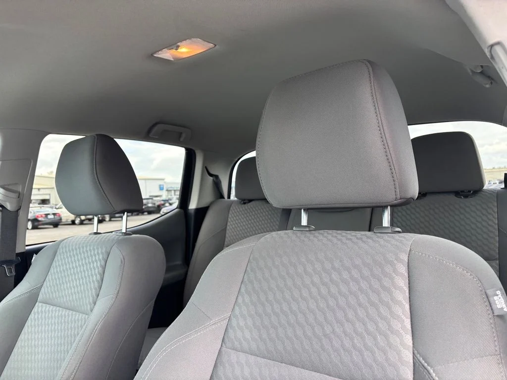 Used 2023 White Toyota SR5 image 12