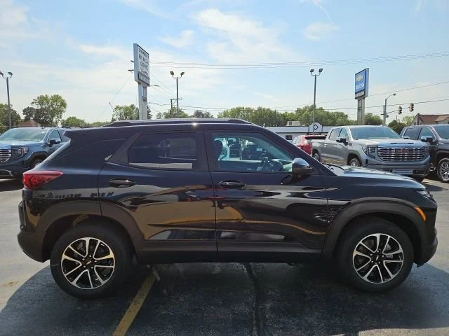2026 Chevrolet Trailblazer LT - Photo 10