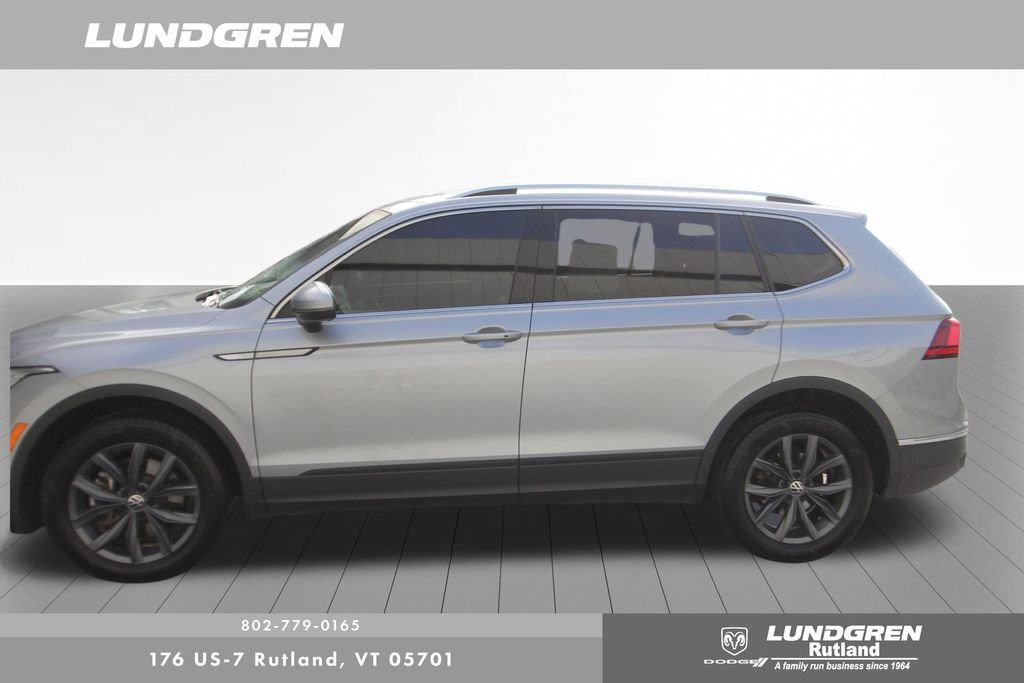 Used 2023 Gray Volkswagen 2.0T SE image 37