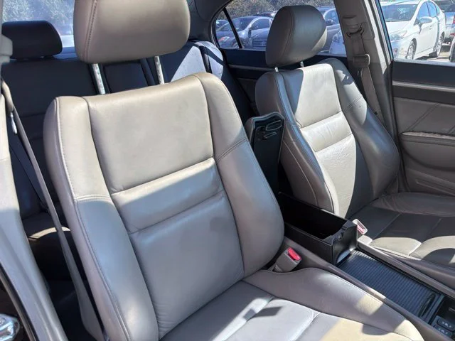 Used 2009 Black Honda EX-L image 28