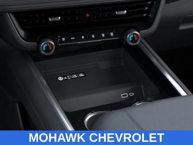 New 2025 Summit White Chevrolet LT image 23