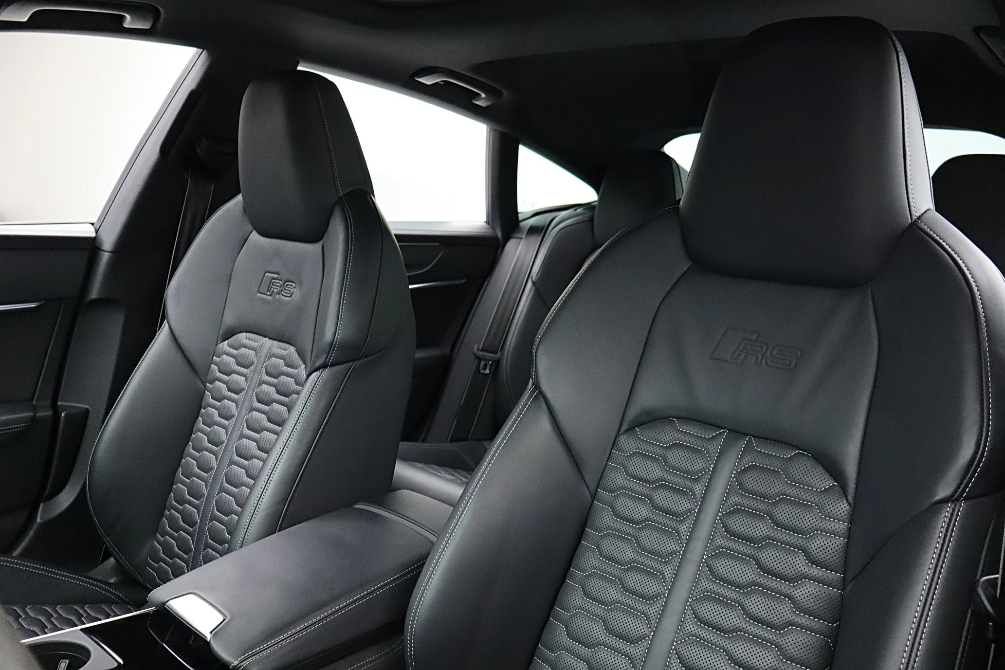 Used 2022 Gray Audi  image 24