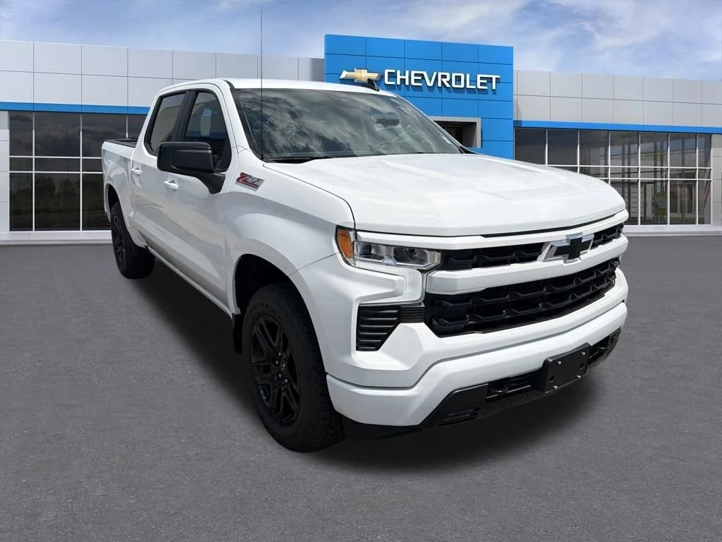 New 2026 White Chevrolet RST image 7