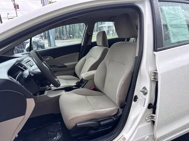 Used 2013 White Honda LX image 12