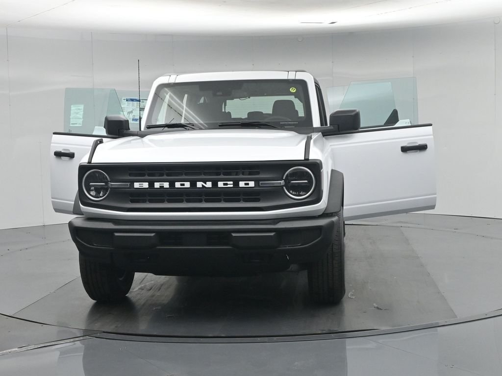New 2026 Oxford White Ford Base image 29