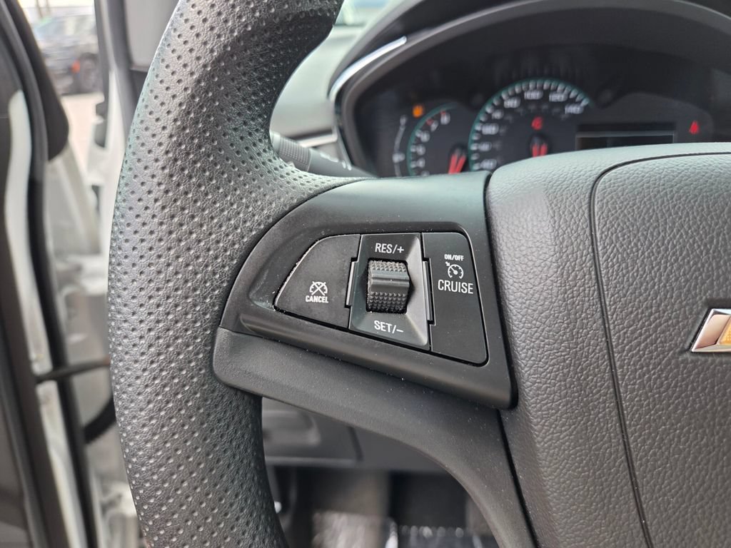 2022 Chevrolet Trax LS - Photo 27