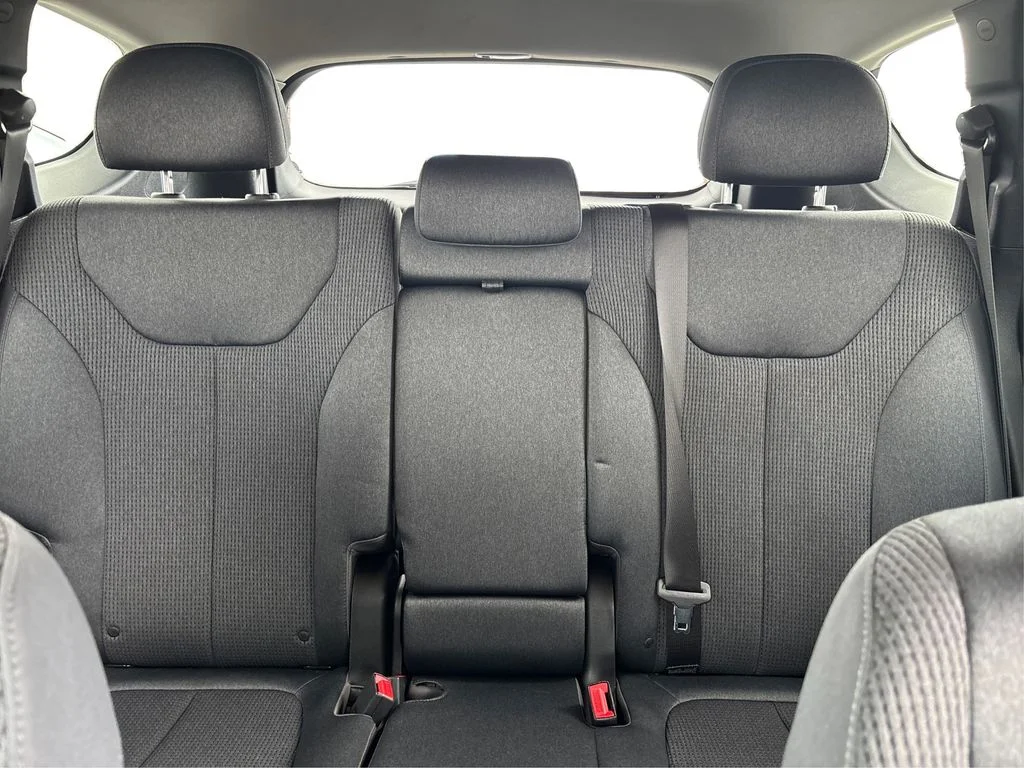 Used 2020 Green Hyundai SEL image 19