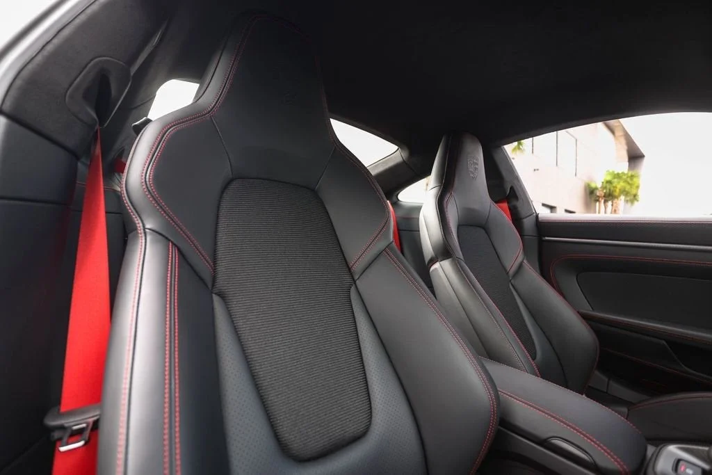 Used 2026 Jet Black Metallic Porsche GT3 image 49