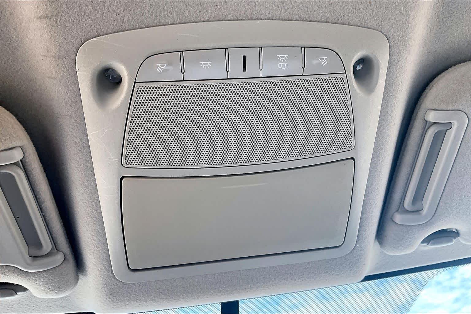Used 2015 Brilliant Silver Nissan S image 35