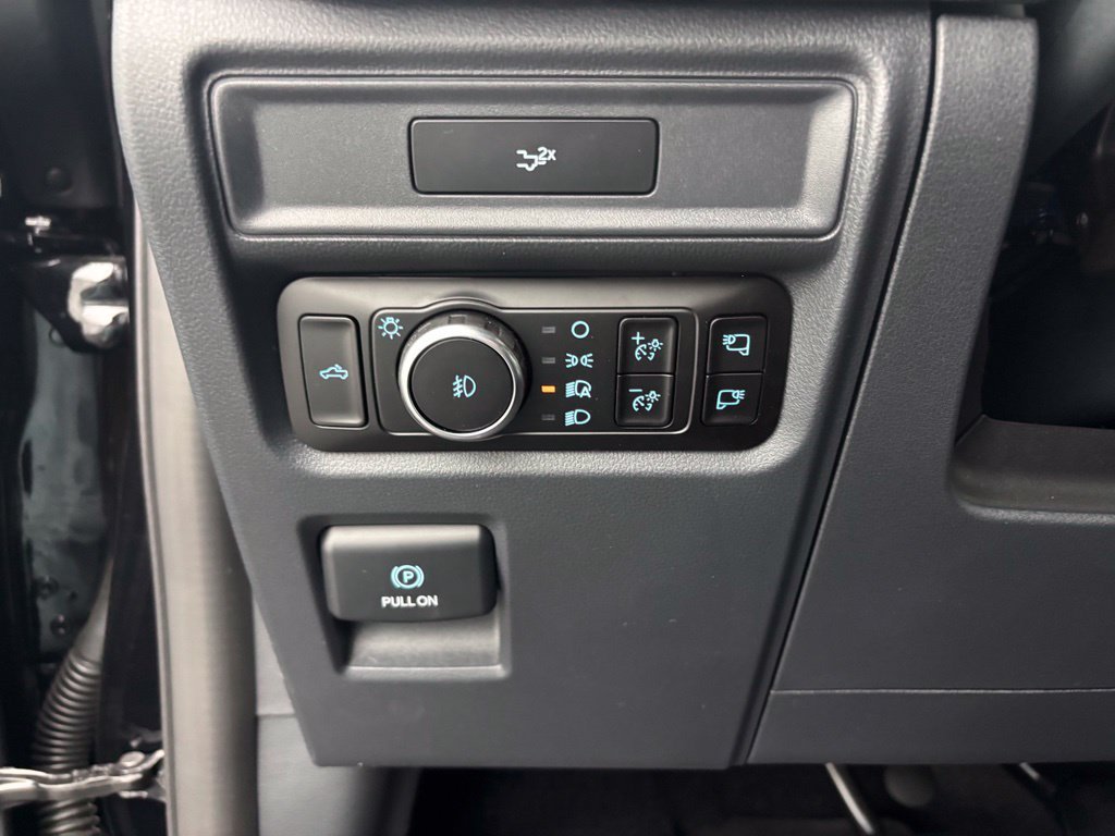 New 2026 Black Ford XLT image 31