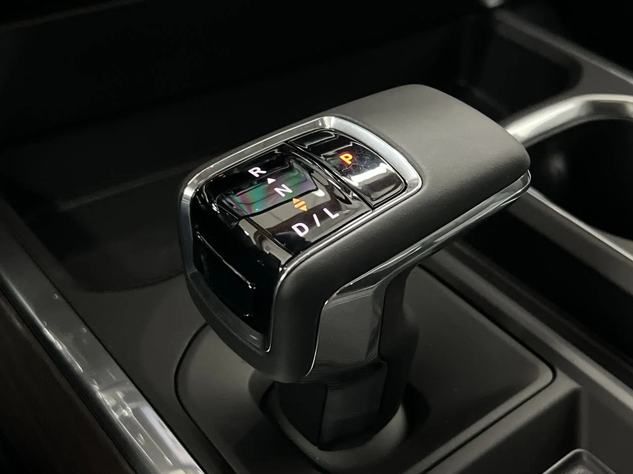 2026 GMC Sierra 1500 SLT - Photo 75