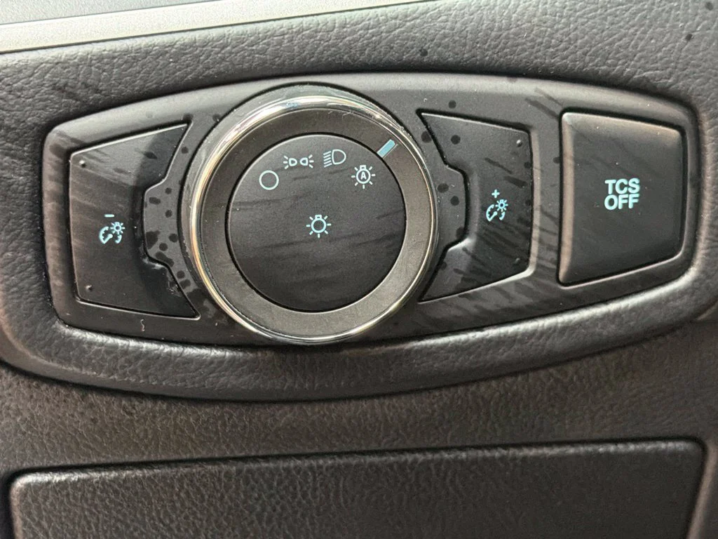 Used 2024 Silver Metallic Ford SEL image 22