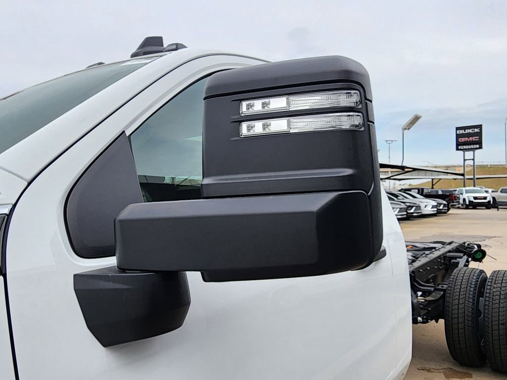 2026 GMC Sierra 3500HD Pro - Photo 16