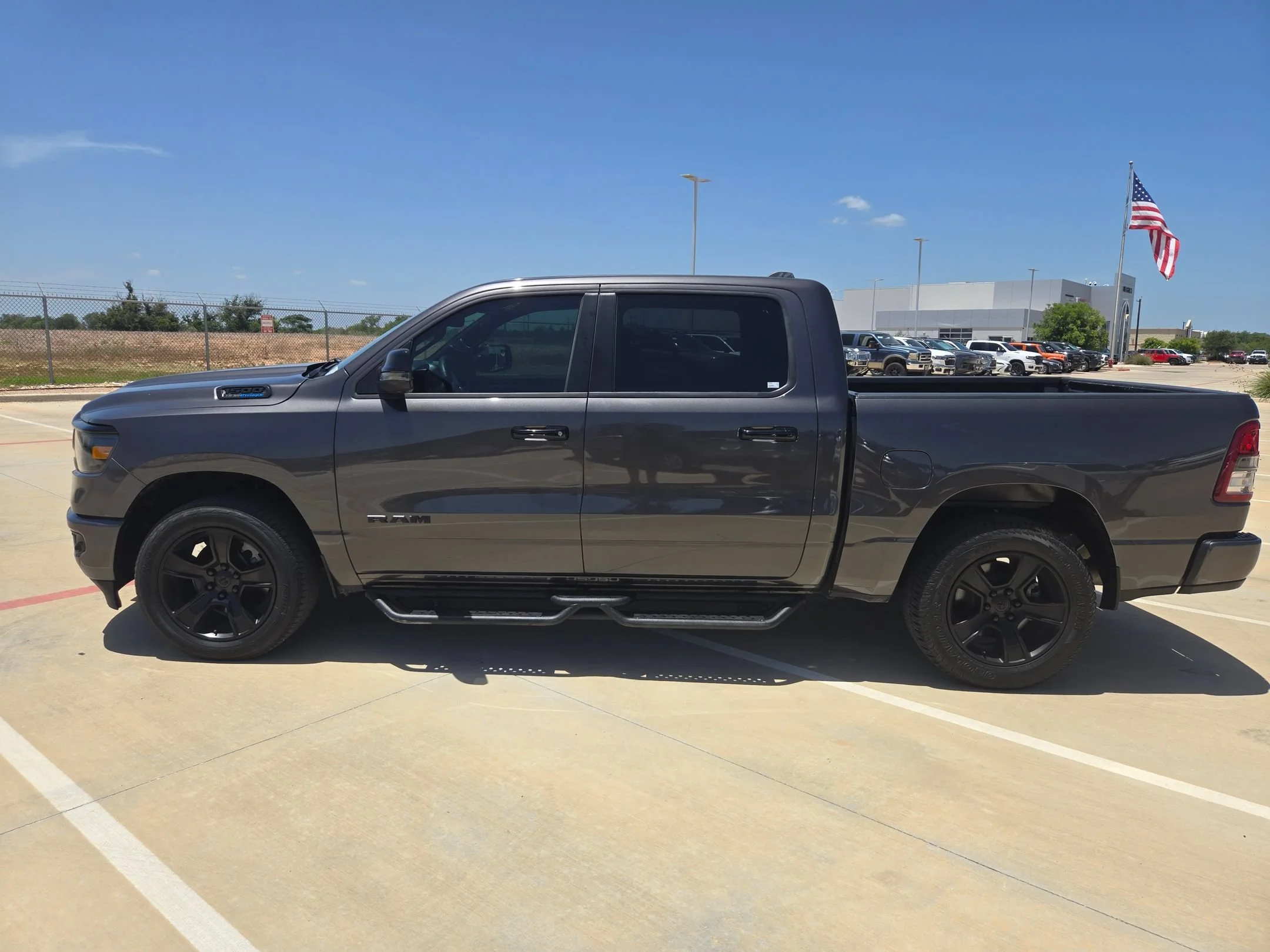 Used 2024 Gray Ram Big Horn/Lone Star image 6