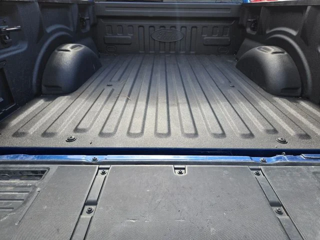 Used 2022 Blue Ford XLT image 15