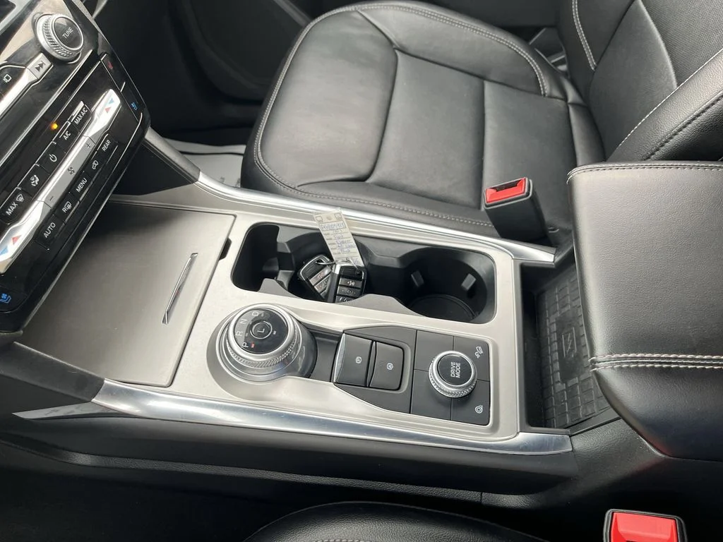 Used 2023 Black Ford Limited image 21