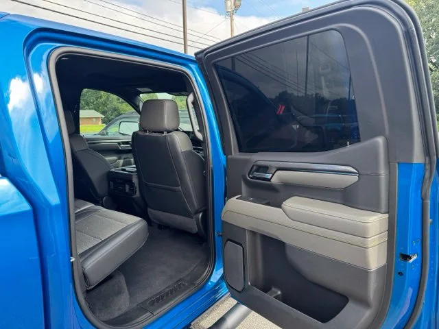Used 2022 Blue Chevrolet ZR2 image 14