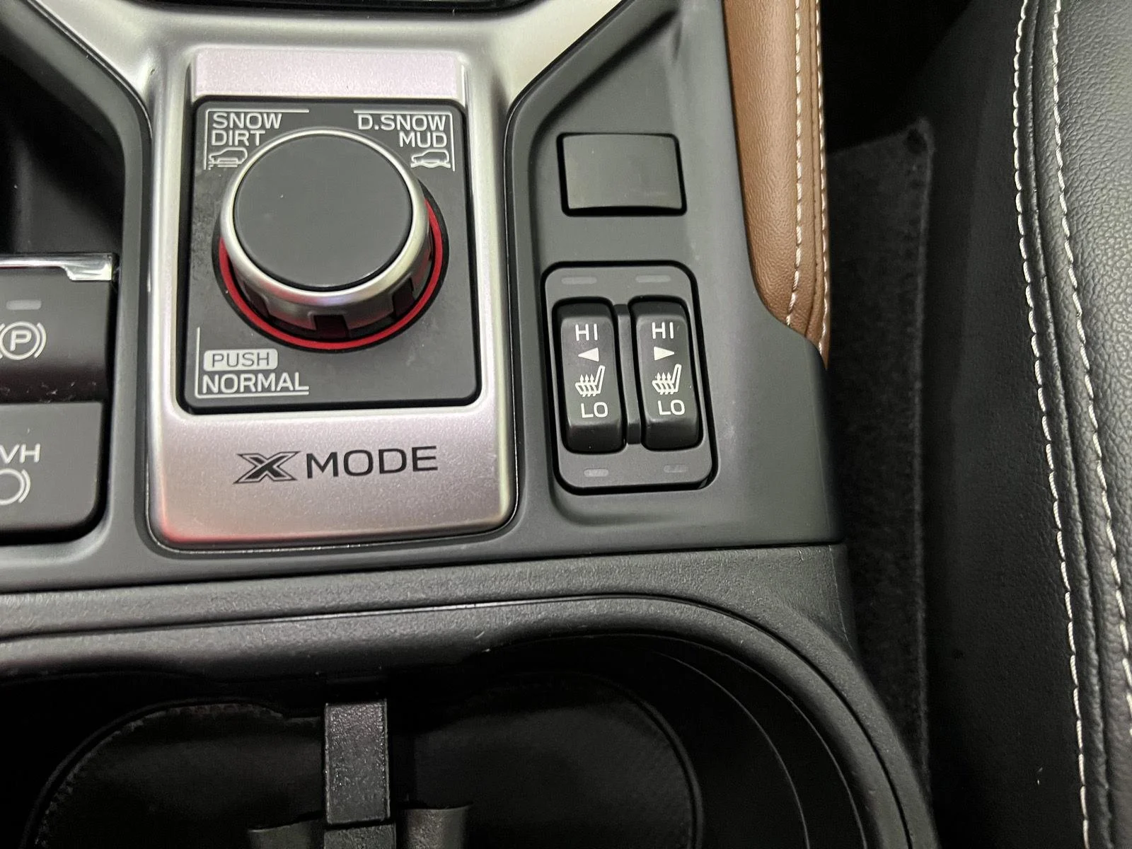 Used 2023 Cascade Green Silica Subaru Touring image 4