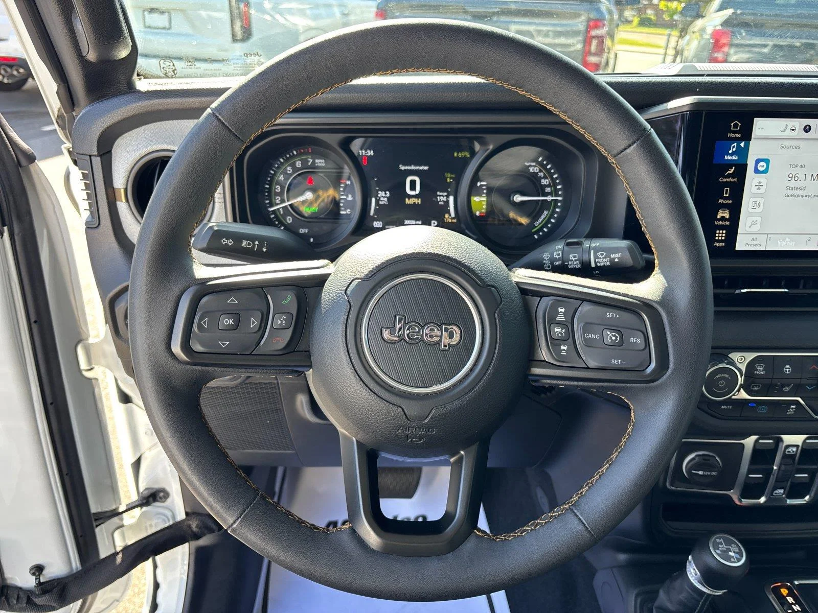 Used 2024 Bright White Clearcoat Jeep Sport S image 18