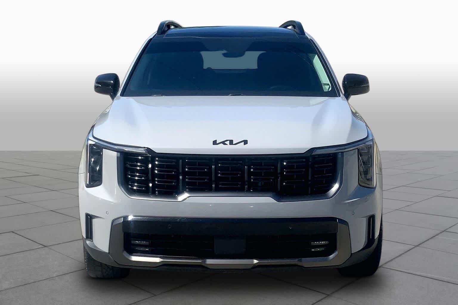 Pre-Owned 2025 Kia Sorento X-Line EX