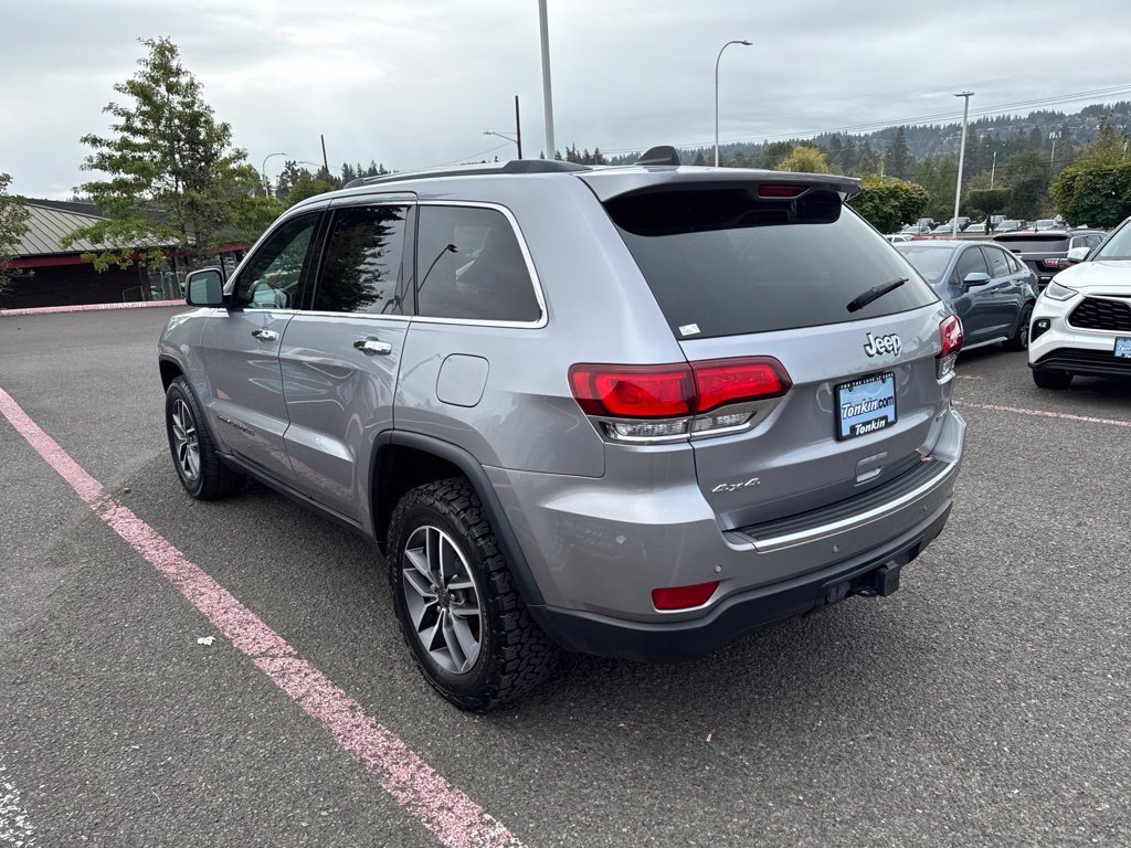 Used 2021 Silver Jeep Limited image 8