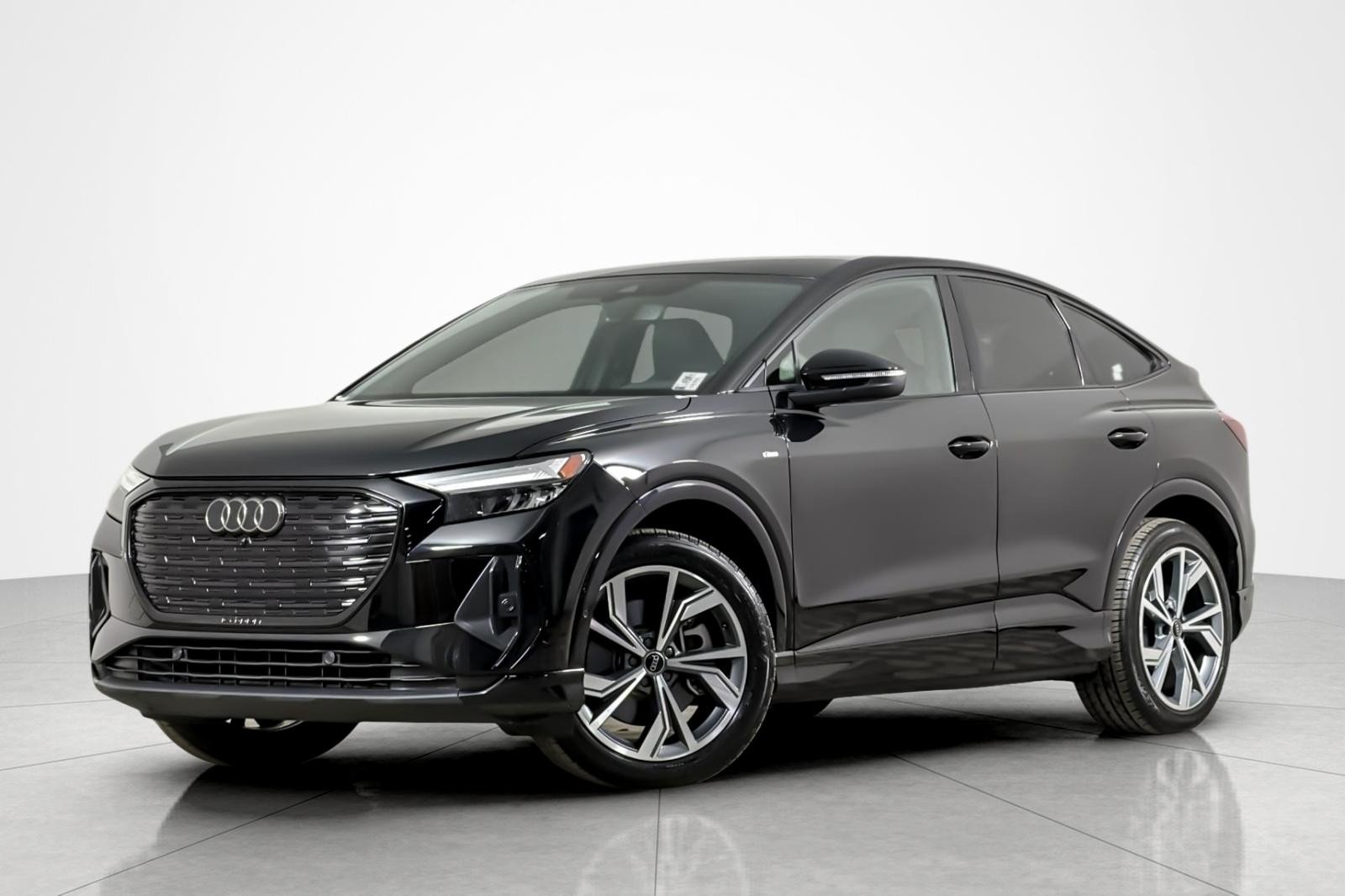 Used 2024 Mythos Black Metallic Audi Premium Plus 55 quattro image 1