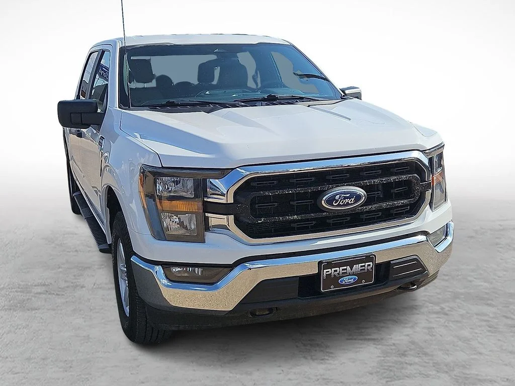 Used 2023 White Ford XLT image 2