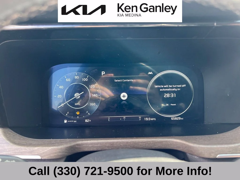 Certified Used 2022 Green Kia X-Line SX Prestige image 31