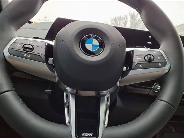 Used 2025 Vegas Red Metallic BMW xDrive28i image 17