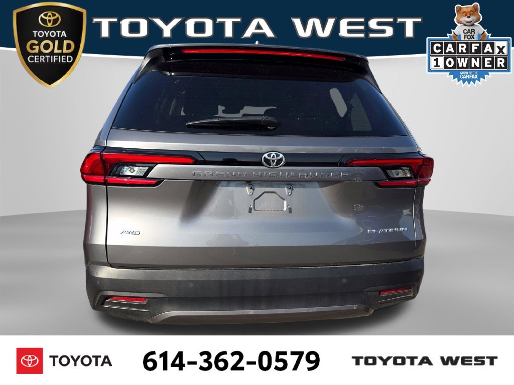 Used 2025  Toyota Platinum image 7