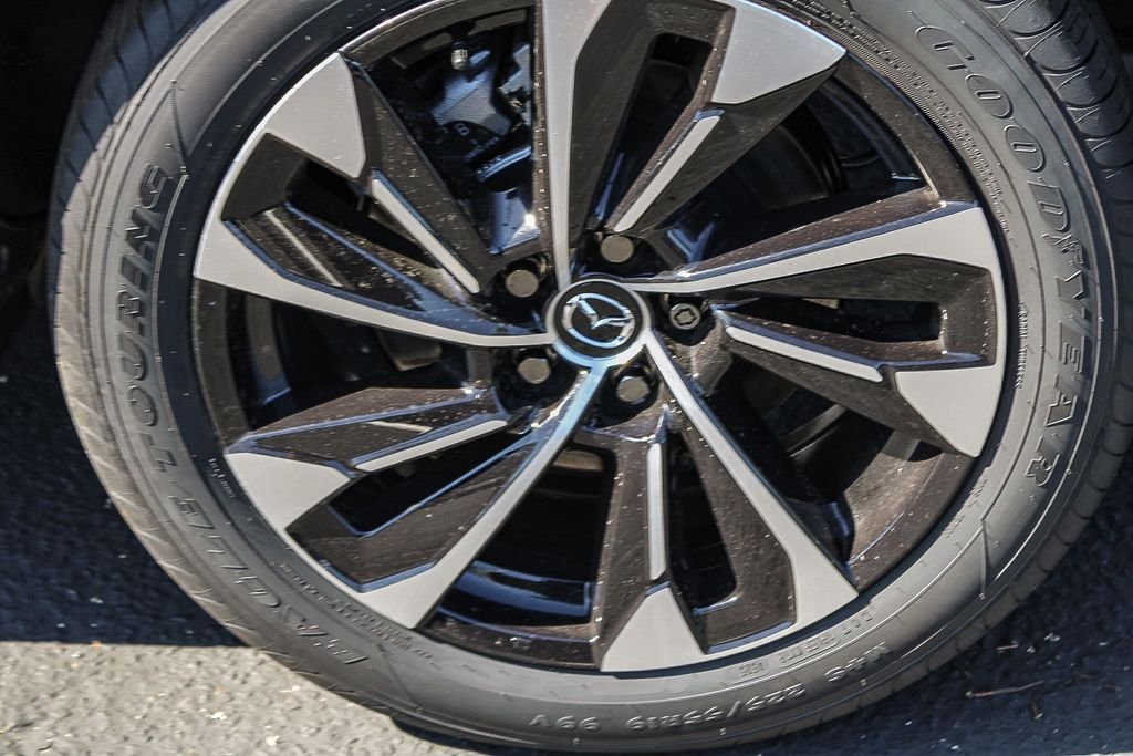 2026 Mazda CX-50 Premium Plus - Photo 11