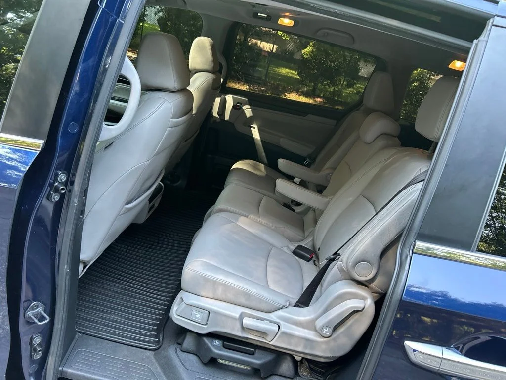 Used 2022 Blue Honda Touring image 25
