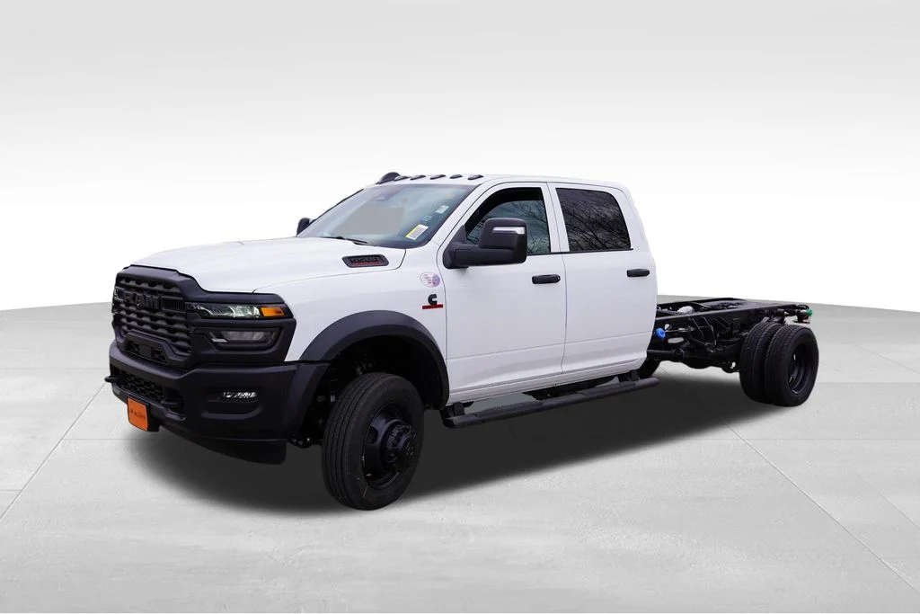 New 2026 Bright White Clearcoat RAM Tradesman image 7