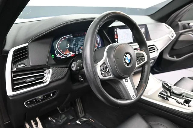 Used 2021 Blue BMW xDrive40i image 18