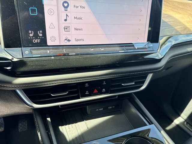 New 2026 Gray Volkswagen SE w/Technology image 21