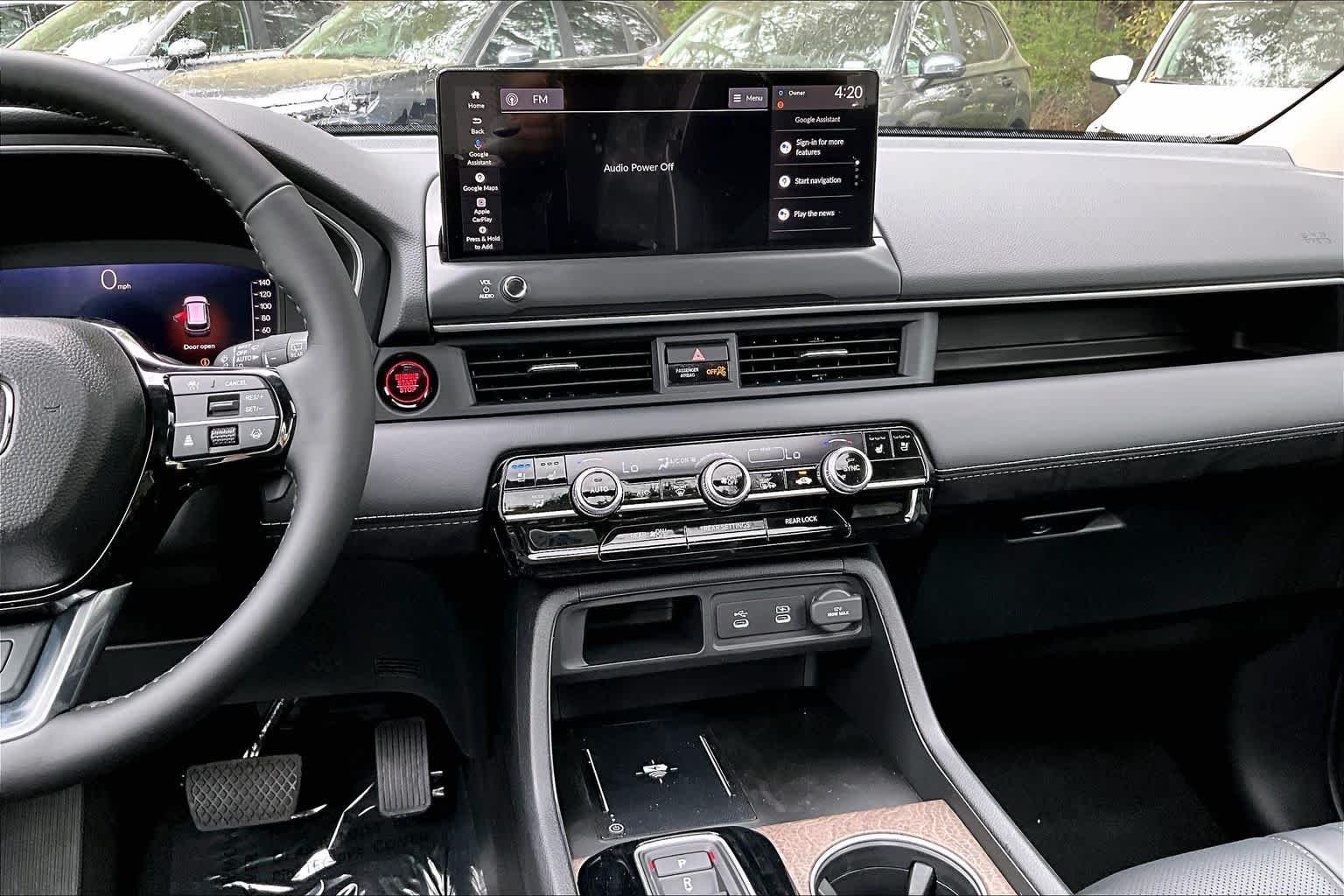 View vehicle photo 6