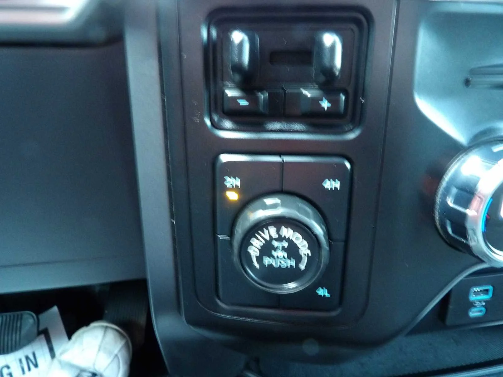 Used 2021 Iconic Silver Metallic Ford XLT image 20