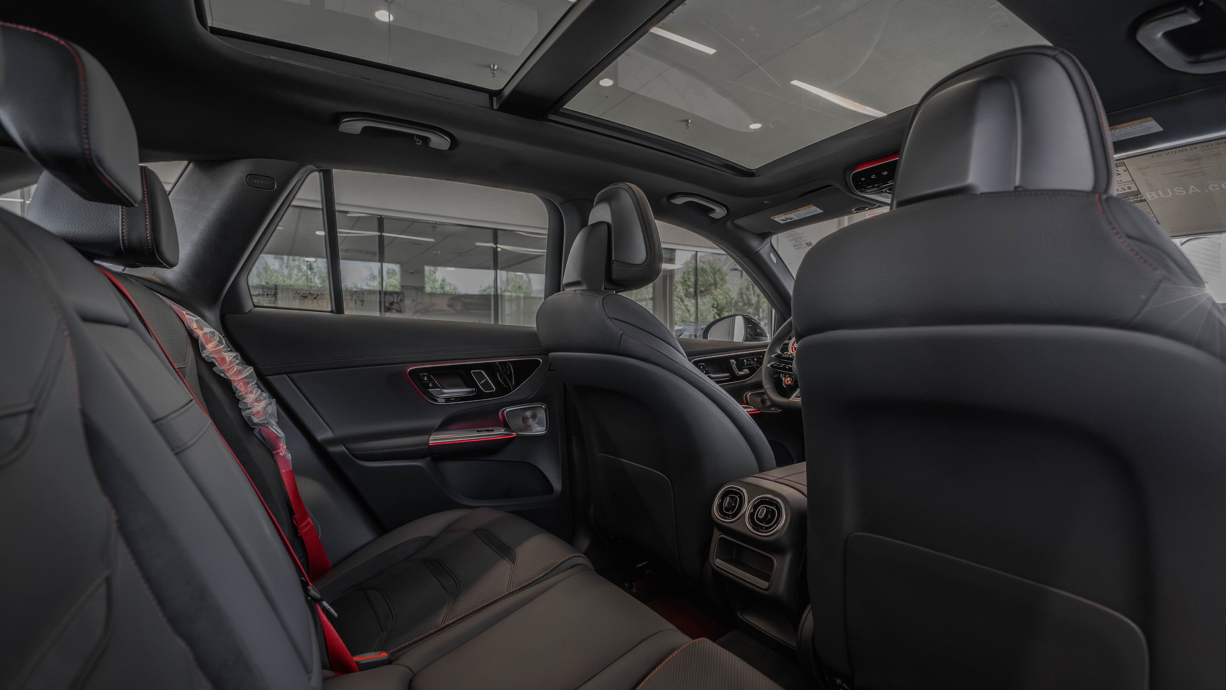 New 2026 Obsidian Black Metallic Mercedes-Benz GLC 43 AMG® image 28