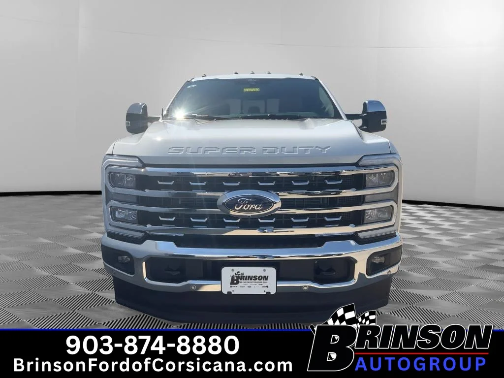 New 2026 Oxford White Ford LARIAT image 2