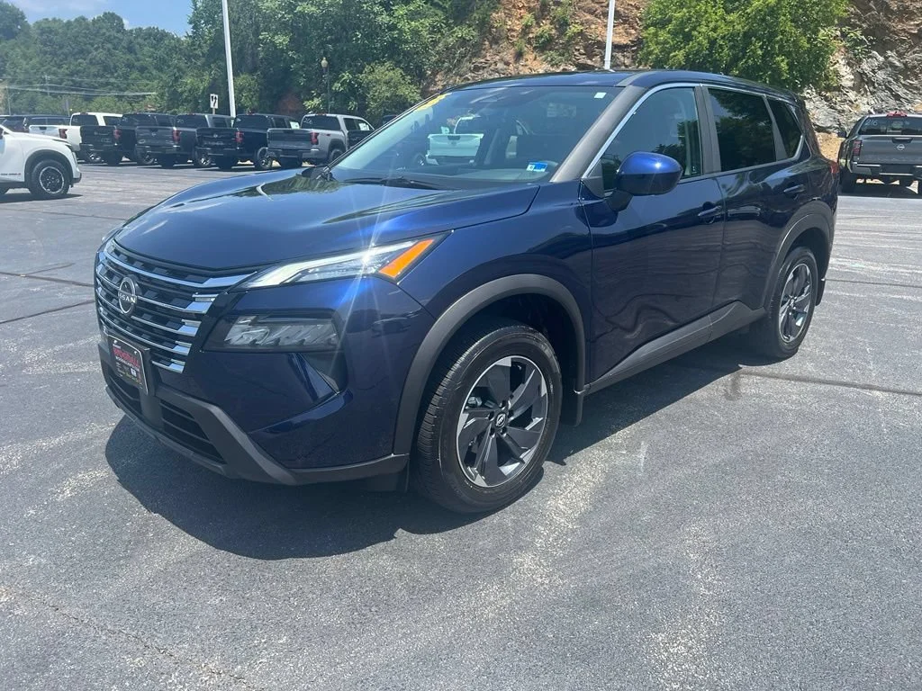 Used 2026 Deep Ocean Blue Nissan SV image 5