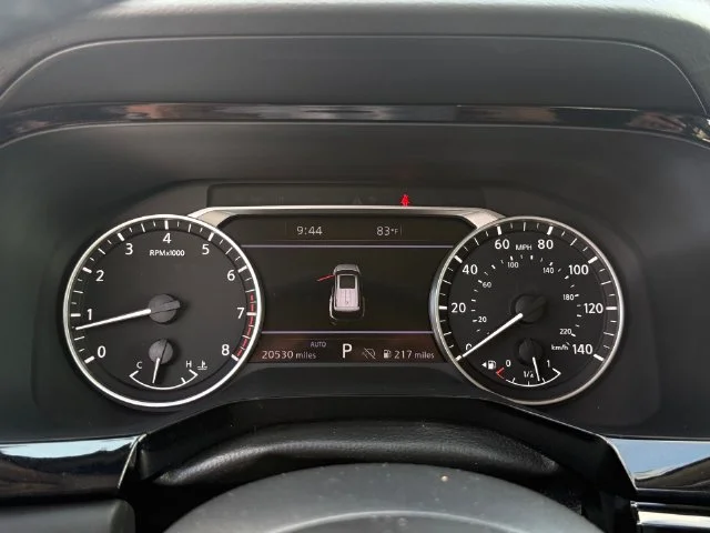 Used 2024 Pearl White Nissan SL image 16