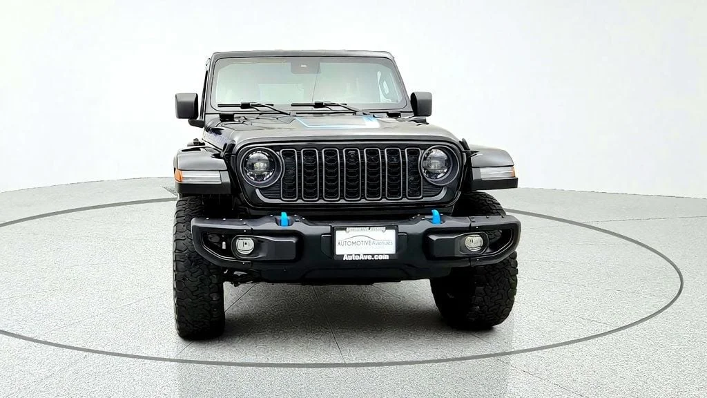 Used 2024 Black Clearcoat Jeep Rubicon X 4x4 image 2