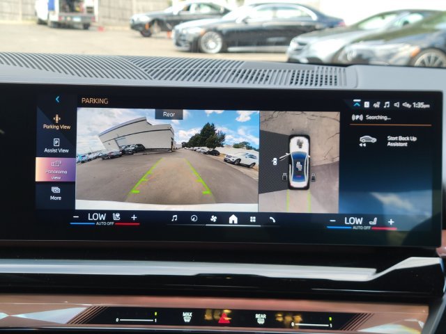 New 2027 White BMW 530i xDrive image 22